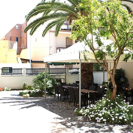 Hotel Alguer ภายนอก รูปภาพ