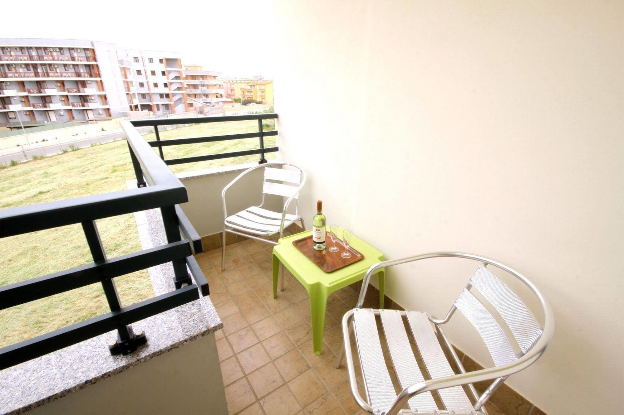 Hotel Alguer ภายนอก รูปภาพ